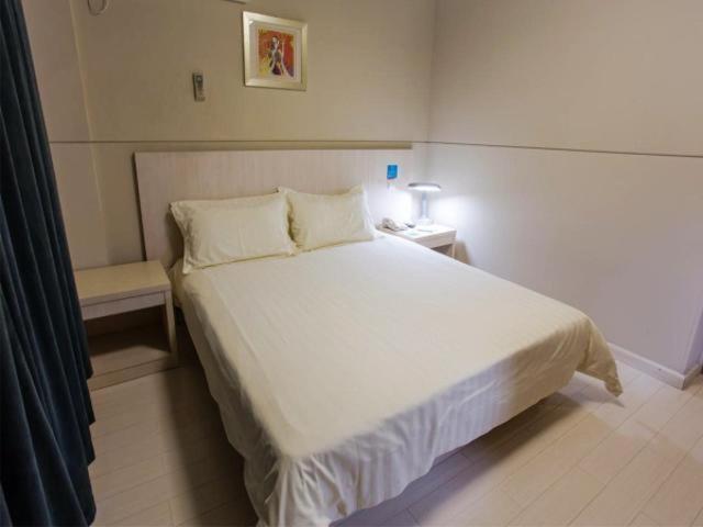 Jingjiang Inn Wuxi Liyuan Development Zone Екстер'єр фото